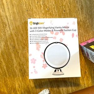 Brand new 36 LED magnifying vanity mirror with 3 color modes suction cup